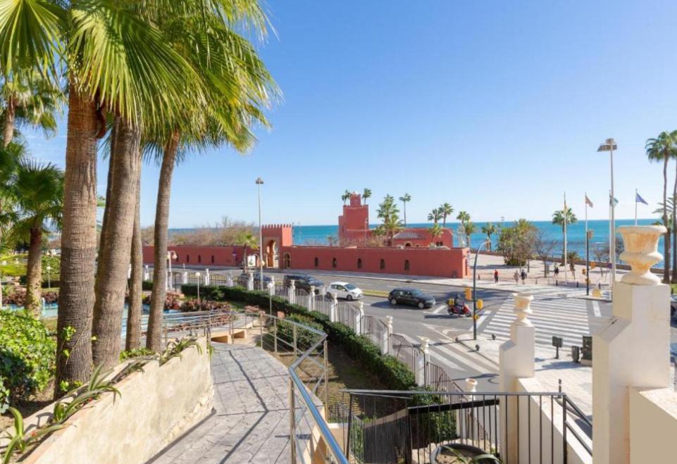 El Estudio De La Playa Benalbeach New 1Bd, Piscinas, Playa Y Vistas Al Mar Ref504 Benalmadena Exterior photo